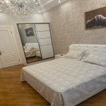 Kirayə (aylıq) 3 otaqlı Yeni Tikili, Sahil metrosu, Səbail rayonu 6