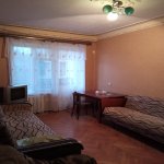 Kirayə (aylıq) 2 otaqlı Köhnə Tikili, Neftçilər metrosu, Bakıxanov qəs., Sabunçu rayonu 1
