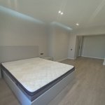 Kirayə (aylıq) 3 otaqlı Yeni Tikili, Xalqlar dostluğu metrosu, 8-ci kilometr, Nizami rayonu 2