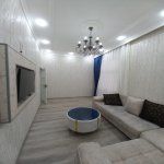 Kirayə (aylıq) 2 otaqlı Yeni Tikili Xırdalan 8