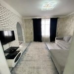Kirayə (aylıq) 2 otaqlı Köhnə Tikili, Azadlıq metrosu, 7-ci mikrorayon, Binəqədi rayonu 1