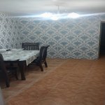 Kirayə (aylıq) 3 otaqlı Köhnə Tikili, İçərişəhər metrosu, Axundov bağı, Səbail rayonu 2