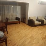 Продажа 1 комнатная Вторичка, İnşaatçılar метро, пос. Ясамал, Ясамал район 3