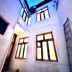 Kirayə (aylıq) 3 otaqlı Həyət evi/villa, İnşaatçılar metrosu, Yasamal qəs., Yasamal rayonu 1