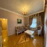 Kirayə (aylıq) 3 otaqlı Köhnə Tikili, Sahil metrosu, Səbail rayonu 1