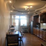 Kirayə (aylıq) 3 otaqlı Yeni Tikili, Nizami metrosu, Yasamal rayonu 2