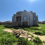 House with Garden, Villa For Sale