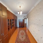 Kirayə (aylıq) 4 otaqlı Köhnə Tikili, Memar Əcəmi metrosu, 4-cü mikrorayon, Nəsimi rayonu 14