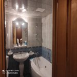 Посуточно 2 комнат Вторичка, Насими район 4