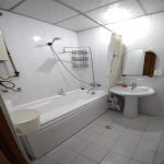 Kirayə (aylıq) 3 otaqlı Köhnə Tikili, Əhmədli metrosu, Xətai rayonu 9