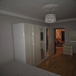 Kirayə (aylıq) 3 otaqlı Köhnə Tikili, Elmlər akademiyası metrosu, Yasamal rayonu 5