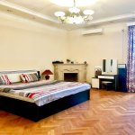 Kirayə (günlük) 3 otaqlı Köhnə Tikili, Sahil metrosu, Səbail rayonu 2