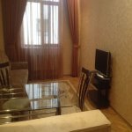 Kirayə (aylıq) 3 otaqlı Yeni Tikili, Elmlər akademiyası metrosu, Yasamal rayonu 1