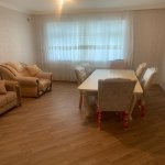 Kirayə (aylıq) 3 otaqlı Köhnə Tikili, Azadlıq metrosu, Rəsulzadə qəs., Binəqədi rayonu 1
