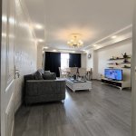 Kirayə (aylıq) 2 otaqlı Yeni Tikili Xırdalan 8