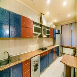 Kirayə (günlük) 2 otaqlı Köhnə Tikili, Sahil metrosu, Nəsimi heykəli, Səbail rayonu 8