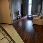 Kirayə (aylıq) 3 otaqlı Köhnə Tikili, 28 May metrosu, 28 Mall, Nəsimi rayonu 1