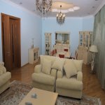 Satılır 9 otaqlı Həyət evi/villa, Badamdar qəs., Səbail rayonu 3