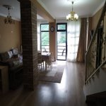 Kirayə (günlük) 6 otaqlı Həyət evi/villa Qax 25