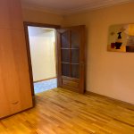 Kirayə (aylıq) 3 otaqlı Köhnə Tikili, Nizami metrosu, Rusiya səfirliyi, Yasamal rayonu 13