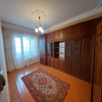 Kirayə (aylıq) 4 otaqlı Köhnə Tikili, Memar Əcəmi metrosu, 4-cü mikrorayon, Nəsimi rayonu 12