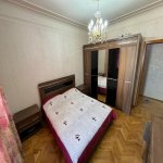 Kirayə (aylıq) 4 otaqlı Köhnə Tikili Xırdalan 19