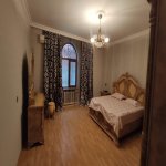 Kirayə (aylıq) 6 otaqlı Həyət evi/villa, Qara Qarayev metrosu, Nizami rayonu 13