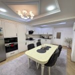 Продажа 3 комнатная Новостройка, İnşaatçılar метро, пос. Йени Ясамал, Ясамал район 12