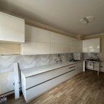 Kirayə (aylıq) 3 otaqlı Yeni Tikili Xırdalan 12
