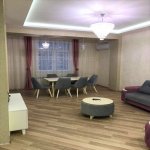 Kirayə (aylıq) 3 otaqlı Yeni Tikili, Azadlıq metrosu, 8-ci mikrorayon, Binəqədi rayonu 2