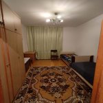 Kirayə (aylıq) 3 otaqlı Köhnə Tikili, Memar Əcəmi metrosu, 4-cü mikrorayon, Nəsimi rayonu 7