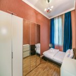 Kirayə (günlük) 3 otaqlı Köhnə Tikili, 28 May metrosu, Nəsimi rayonu 2