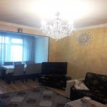 Satılır 2 otaqlı Köhnə Tikili, Memar Əcəmi metrosu, 3-cü mikrorayon, Nəsimi rayonu 1