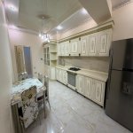 Kirayə (aylıq) 3 otaqlı Yeni Tikili, İnşaatçılar metrosu, Yasamal rayonu 8