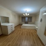 Kirayə (aylıq) 4 otaqlı Köhnə Tikili, Neftçilər metrosu, Nizami rayonu 3