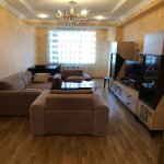 Аренда 3 комнатная Новостройка, İnşaatçılar метро, пос. Йени Ясамал, Ясамал район 2