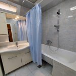Kirayə (aylıq) 3 otaqlı Köhnə Tikili, Elmlər akademiyası metrosu, Yasamal qəs., Bakı Dövlət Universiteti, Yasamal rayonu 13