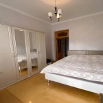 Kirayə (aylıq) 3 otaqlı Köhnə Tikili Qax 9