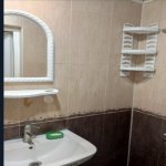 Посуточно 1 комнатная Вторичка, Nizami метро, Бешмяртябя, Ясамал район 4