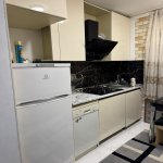 Kirayə (aylıq) 3 otaqlı Köhnə Tikili, Sahil metrosu, Səbail rayonu 12