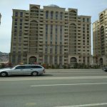 Kirayə (aylıq) 3 otaqlı Yeni Tikili, İçərişəhər metrosu, Bayıl qəs., Səbail rayonu 1
