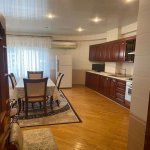 Kirayə (aylıq) 3 otaqlı Yeni Tikili, 28 May metrosu, Nəsimi rayonu 1