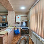 Продажа 3 комнатная Вторичка, 12-й микрорайон район 20
