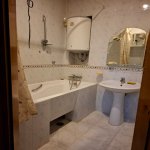 Kirayə (aylıq) 4 otaqlı Köhnə Tikili, Xətai metrosu, Xətai rayonu 15
