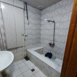 Kirayə (aylıq) 4 otaqlı Köhnə Tikili, Neftçilər metrosu, 8-ci kilometr, Nazlı şadlıq sarayı, Nizami rayonu 28