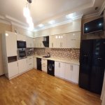 Kirayə (aylıq) 3 otaqlı Yeni Tikili, Xətai metrosu, Xətai rayonu 7