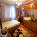 Kirayə (aylıq) 3 otaqlı Köhnə Tikili, Elmlər akademiyası metrosu, Yasamal rayonu 1