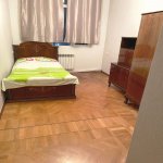 Kirayə (aylıq) 3 otaqlı Köhnə Tikili, Elmlər akademiyası metrosu, Yasamal rayonu 12