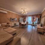 Satılır 5 otaqlı Həyət evi/villa, İçərişəhər metrosu, Badamdar qəs., Səbail rayonu 2