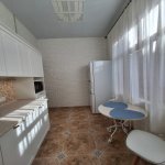 Kirayə (aylıq) 2 otaqlı Köhnə Tikili, Sahil metrosu, Fontanlar bağı, Səbail rayonu 14